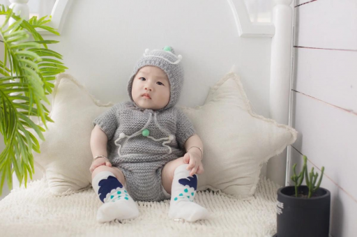 改则宝宝揉眼睛是怎么回事